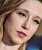 December10-TheMulePremiereLA-0057.jpg