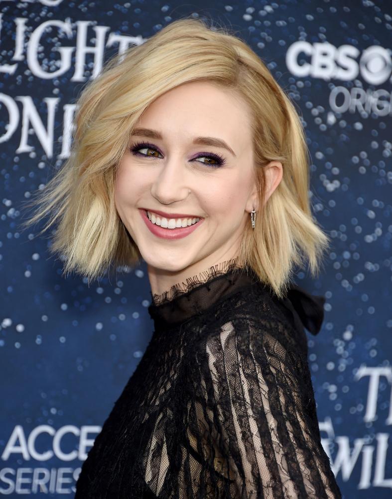Click to view full size image
==============
March26-TheTwilightZonePremiereArrivals-0008.jpg March26-TheTwilightZonePremiereArrivals-0008.jpg