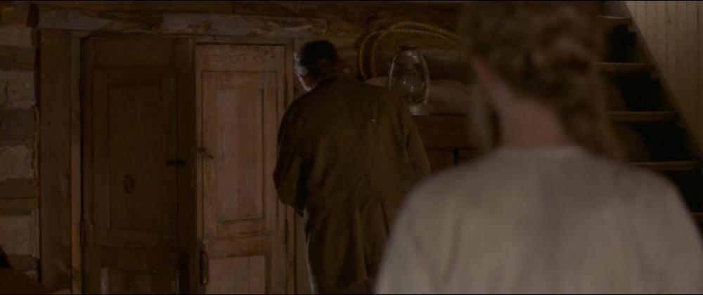 ValleyOfViolence-Caps-411.jpg
