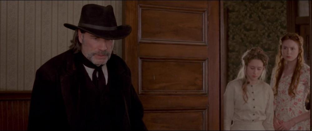 ValleyOfViolence-Caps-608.jpg