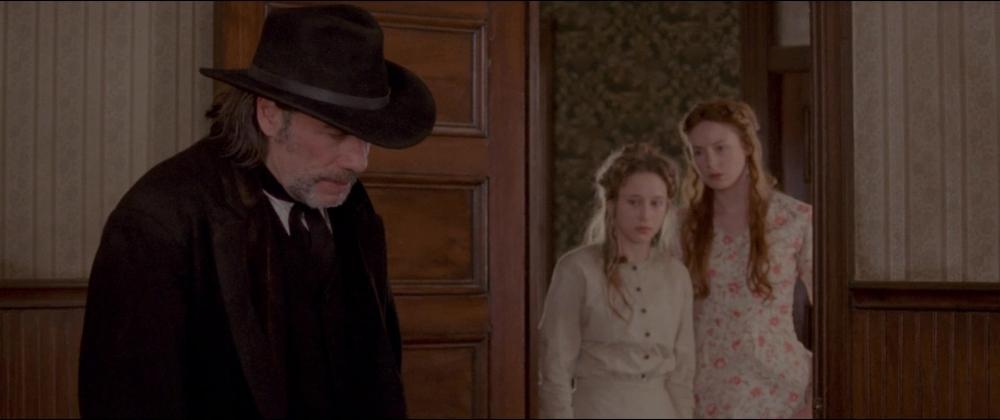 ValleyOfViolence-Caps-634.jpg