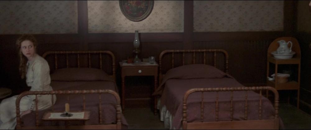 ValleyOfViolence-Caps-637.jpg