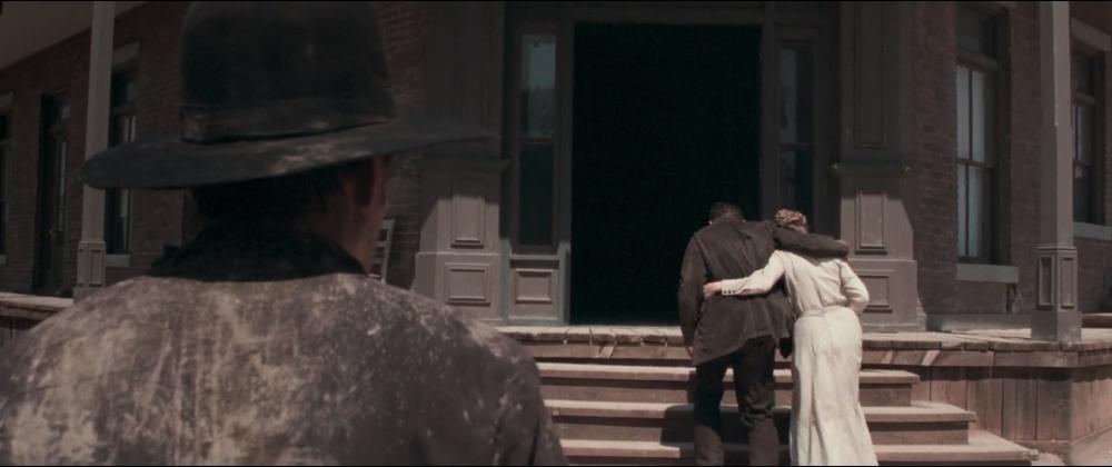 Click to view full size image
==============
ValleyOfViolence-Caps-793.jpg ValleyOfViolence-Caps-793.jpg