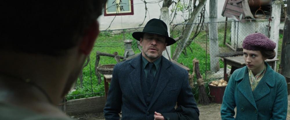 Click to view full size image
==============
TheNun2018_Caps-0214.jpg TheNun2018_Caps-0214.jpg