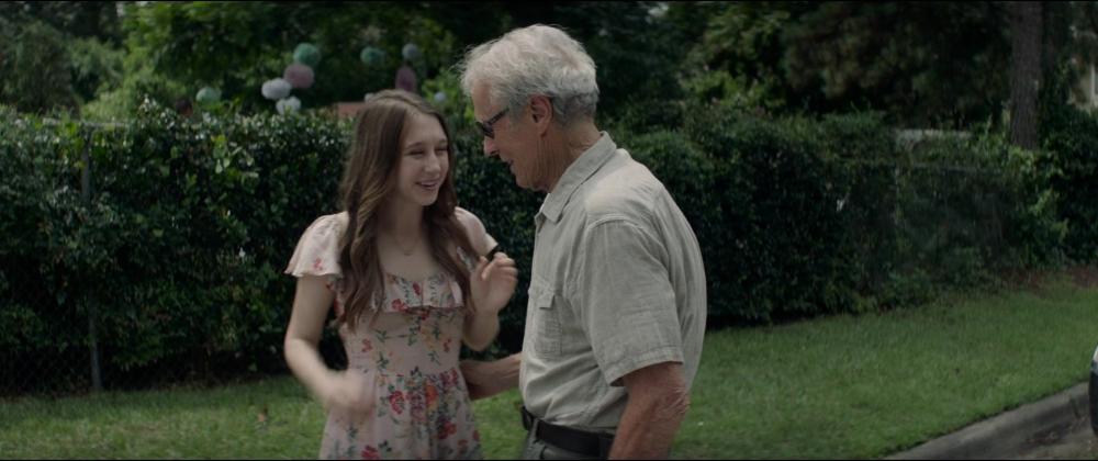 Click to view full size image
==============
2018TheMule_Screencaps-0013.jpg 2018TheMule_Screencaps-0013.jpg