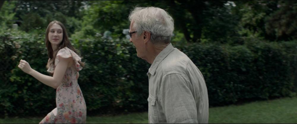Click to view full size image
==============
2018TheMule_Screencaps-0018.jpg 2018TheMule_Screencaps-0018.jpg