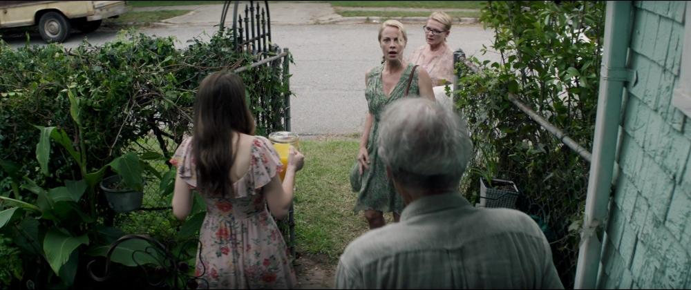 2018TheMule_Screencaps-0102.jpg