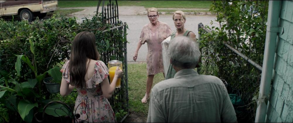 2018TheMule_Screencaps-0104.jpg