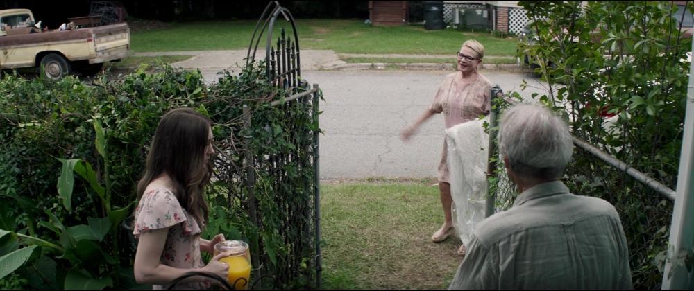 2018TheMule_Screencaps-0130.jpg