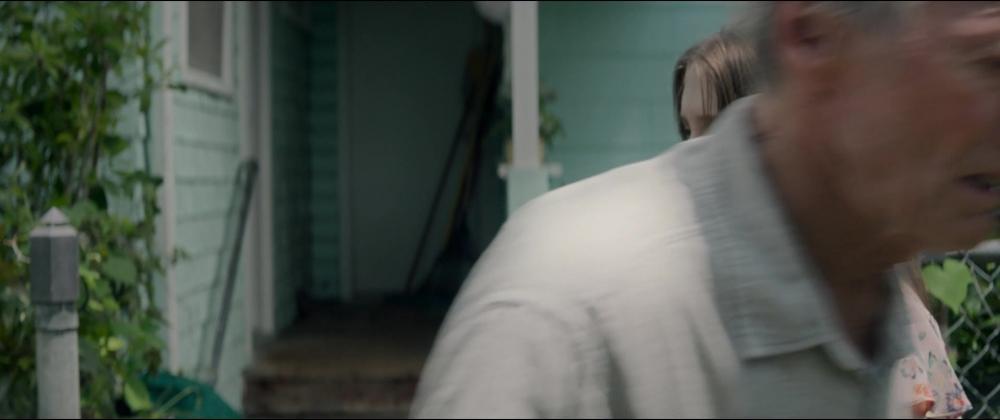 Click to view full size image
==============
2018TheMule_Screencaps-0221.jpg 2018TheMule_Screencaps-0221.jpg