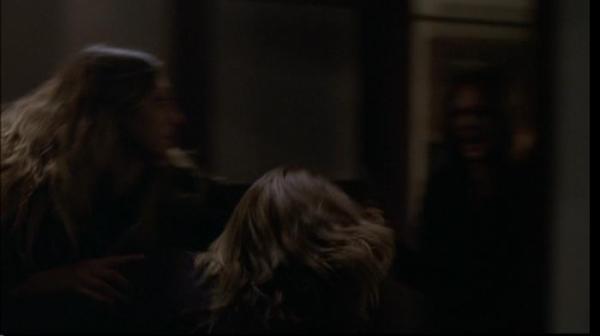 Click to view full size image
==============
1x02-Home_Invasion-0304.jpg 1x02-Home_Invasion-0304.jpg