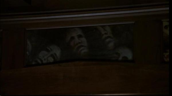 Click to view full size image
==============
1x02-Home_Invasion-0305.jpg 1x02-Home_Invasion-0305.jpg