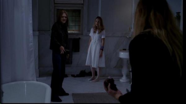 1x02-Home_Invasion-0333.jpg