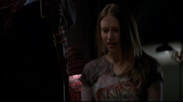 Click to view full size image
==============
1x04-Halloween_Part_1__-0034.jpg 1x04-Halloween_Part_1__-0034.jpg