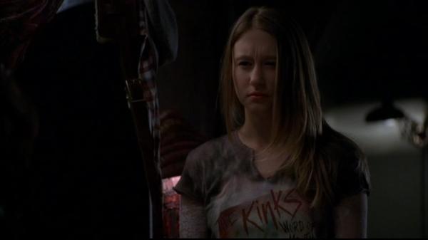 Click to view full size image
==============
1x04-Halloween_Part_1__-0035.jpg 1x04-Halloween_Part_1__-0035.jpg