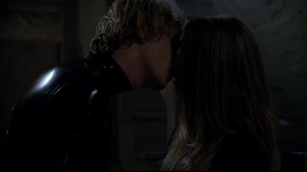 1x04-Halloween_Part_1__-0155.jpg