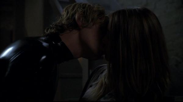 1x04-Halloween_Part_1__-0159.jpg