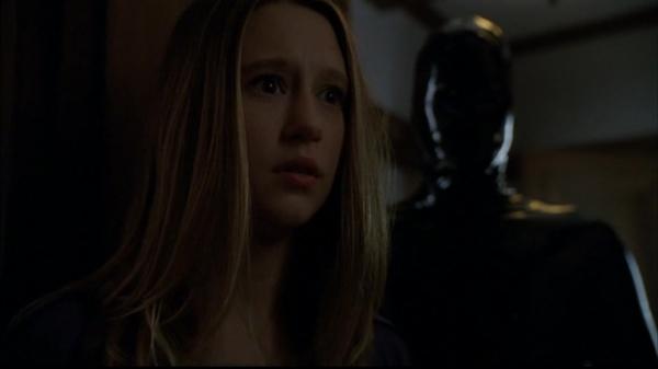 Click to view full size image
==============
1x04-Halloween_Part_1__-0391.jpg 1x04-Halloween_Part_1__-0391.jpg