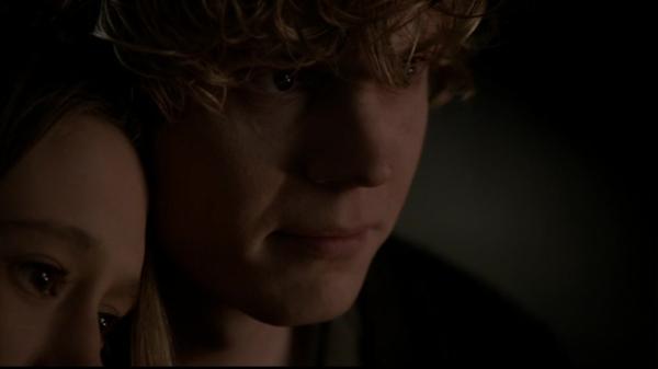 1x05_Halloween_Part_2__-0273.jpg