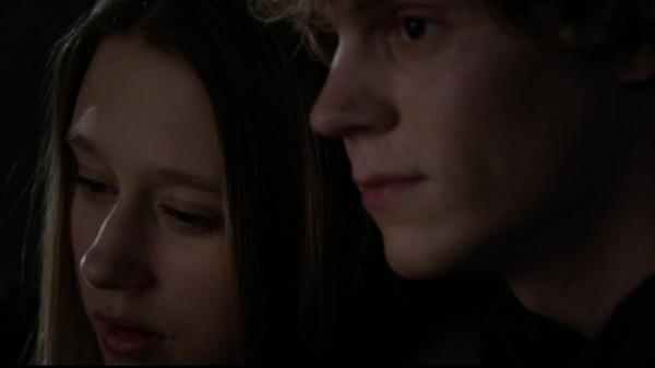 1x05_Halloween_Part_2__-0316.jpg