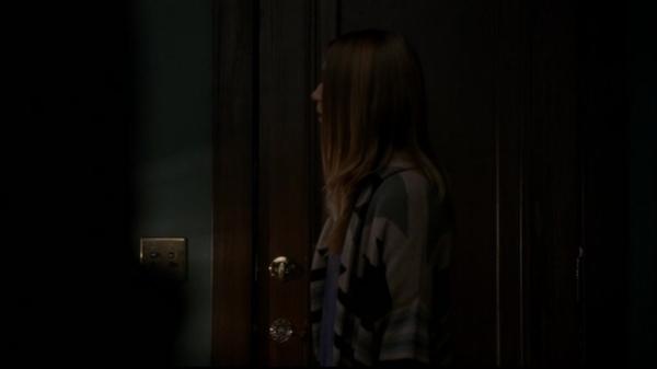 Click to view full size image
==============
1x05_Halloween_Part_2__-0393.jpg 1x05_Halloween_Part_2__-0393.jpg