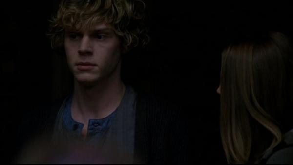1x05_Halloween_Part_2__-0524.jpg