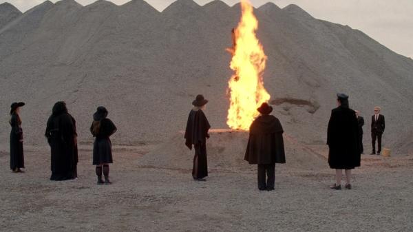 305-BurnWitchBurn21-222.jpg