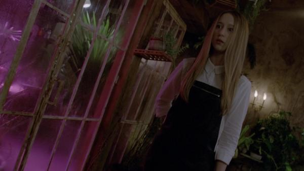 307-TheDead-008.jpg