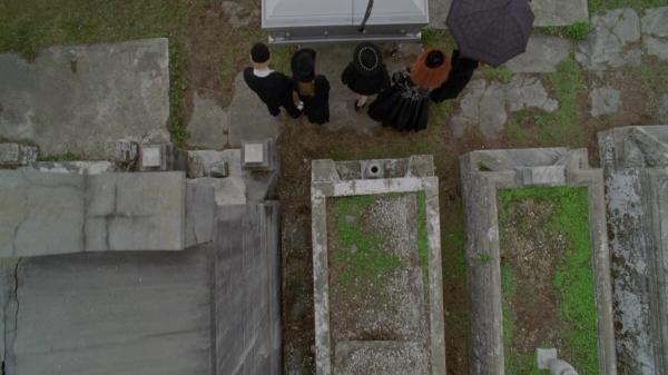 311-ProtectTheCoven-002.jpg