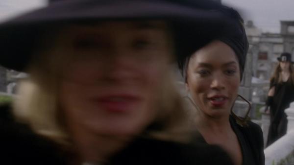311-ProtectTheCoven-021.jpg
