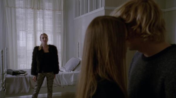 311-ProtectTheCoven-145.jpg