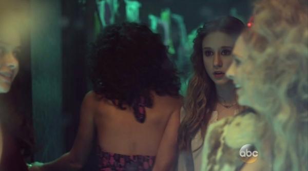 taissafarmiga-wickedcity-00066.jpg
