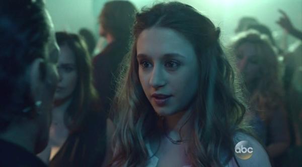 Click to view full size image
==============
taissafarmiga-wickedcity-00088.jpg taissafarmiga-wickedcity-00088.jpg