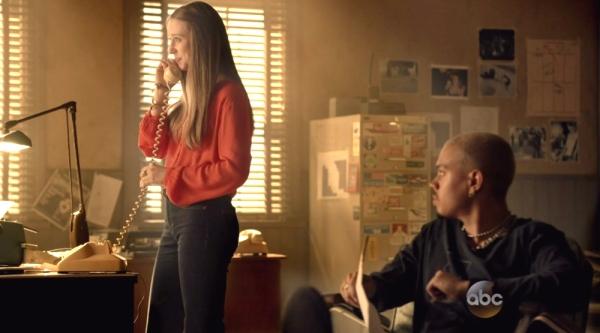 Click to view full size image
==============
taissafarmiga-wickedcity-01236.jpg taissafarmiga-wickedcity-01236.jpg