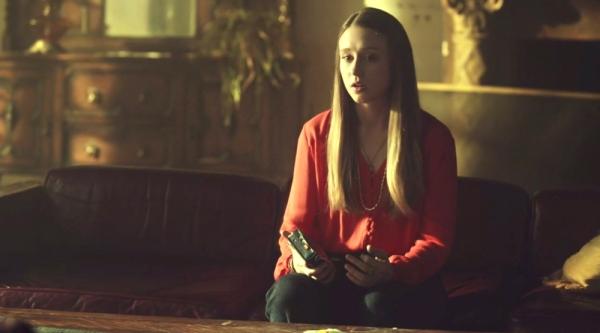 Click to view full size image
==============
taissafarmiga-wickedcity-01505.jpg taissafarmiga-wickedcity-01505.jpg