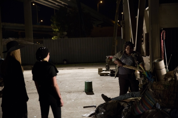 Click to view full size image
==============
AHS_Coven_3x08_Stills_28629.jpg AHS_Coven_3x08_Stills_28629.jpg