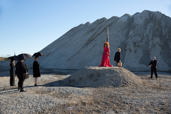 AHS_EP013_0281.jpg