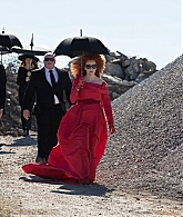 AHS_EP013_0122.jpg