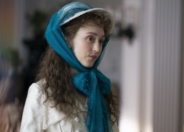 TheGildedAge_1x01_Stills_28129~0.jpg