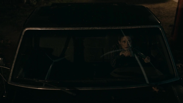 Click to view full size image
==============
50_States_Of_Fright_S02E01_Part1_1080p_0888.jpg 50_States_Of_Fright_S02E01_Part1_1080p_0888.jpg