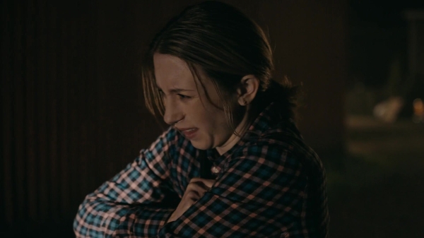 Click to view full size image
==============
50_States_Of_Fright_S02E01_Part1_1080p_0936.jpg 50_States_Of_Fright_S02E01_Part1_1080p_0936.jpg