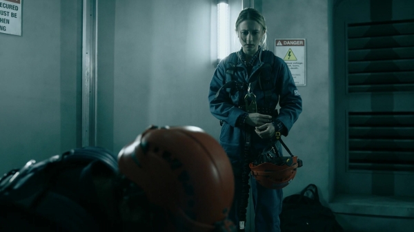 Click to view full size image
==============
50_States_Of_Fright_S02E02_Part2_1080p__0116.jpg 50_States_Of_Fright_S02E02_Part2_1080p__0116.jpg