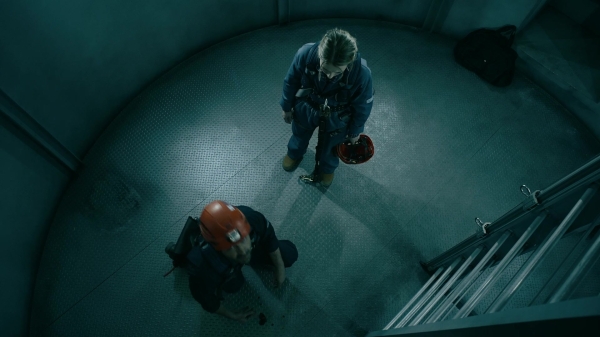 Click to view full size image
==============
50_States_Of_Fright_S02E02_Part2_1080p__0119.jpg 50_States_Of_Fright_S02E02_Part2_1080p__0119.jpg
