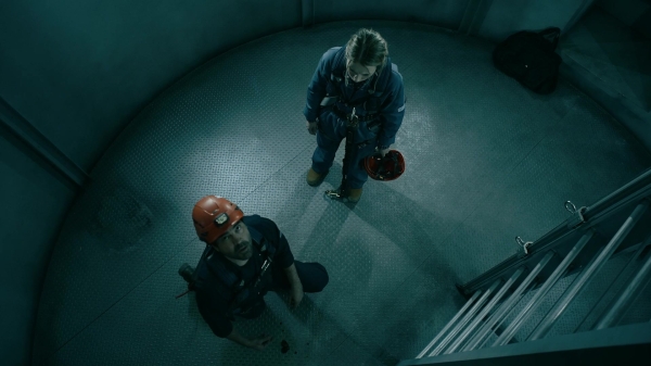Click to view full size image
==============
50_States_Of_Fright_S02E02_Part2_1080p__0120.jpg 50_States_Of_Fright_S02E02_Part2_1080p__0120.jpg