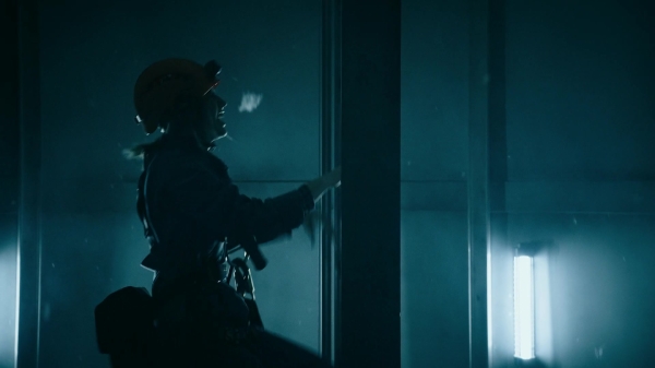 Click to view full size image
==============
50_States_Of_Fright_S02E03_Part3_1080p__0224.jpg 50_States_Of_Fright_S02E03_Part3_1080p__0224.jpg