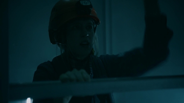 Click to view full size image
==============
50_States_Of_Fright_S02E03_Part3_1080p__0320.jpg 50_States_Of_Fright_S02E03_Part3_1080p__0320.jpg