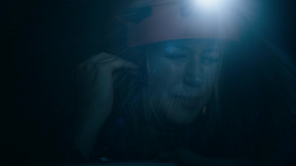 Click to view full size image
==============
50_States_Of_Fright_S02E03_Part3_1080p__0368.jpg 50_States_Of_Fright_S02E03_Part3_1080p__0368.jpg