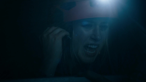 Click to view full size image
==============
50_States_Of_Fright_S02E03_Part3_1080p__0374.jpg 50_States_Of_Fright_S02E03_Part3_1080p__0374.jpg
