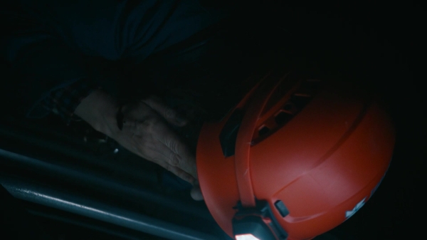 Click to view full size image
==============
50_States_Of_Fright_S02E03_Part3_1080p__0419.jpg 50_States_Of_Fright_S02E03_Part3_1080p__0419.jpg