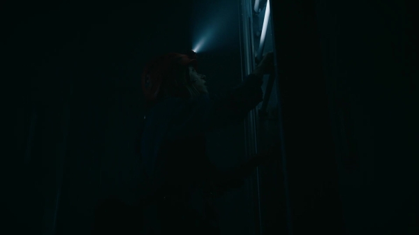 Click to view full size image
==============
50_States_Of_Fright_S02E03_Part3_1080p__0520.jpg 50_States_Of_Fright_S02E03_Part3_1080p__0520.jpg